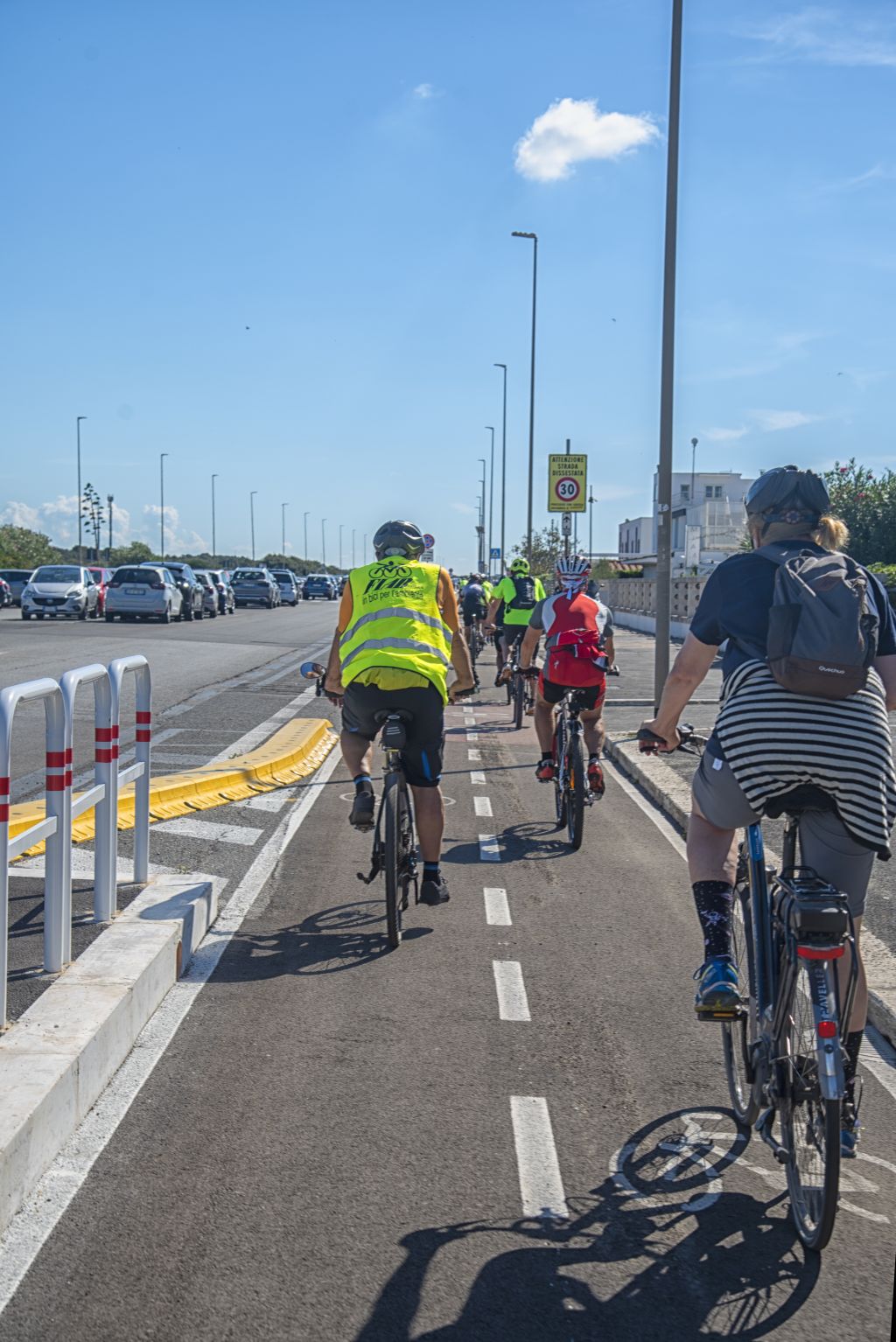 Pedala, che Enea ti guarda (e magari sorride)
